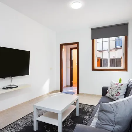 Tenohomes Warm And Comfortable Stay, Silos Holiday home *