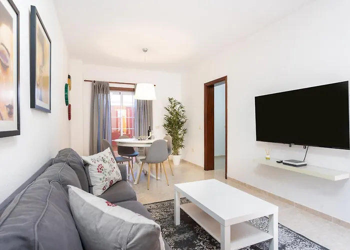 Tenohomes Warm And Comfortable Stay, Silos Los Silos