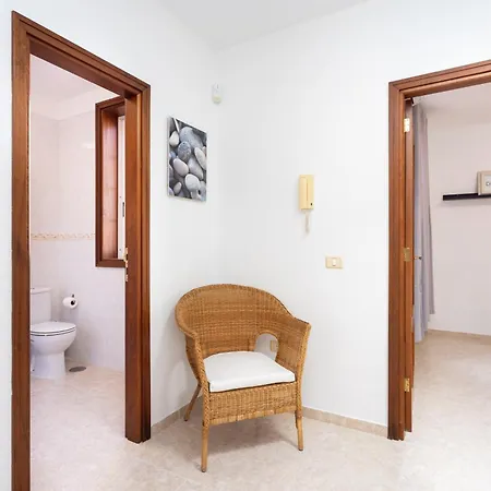 Tenohomes Warm And Comfortable Stay, Silos *